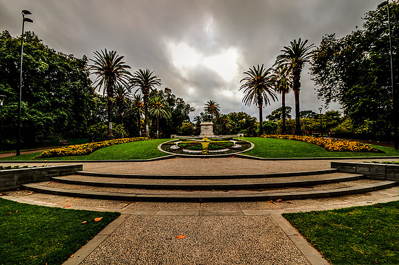2013_03_31_00028370_1_2_tonemapped